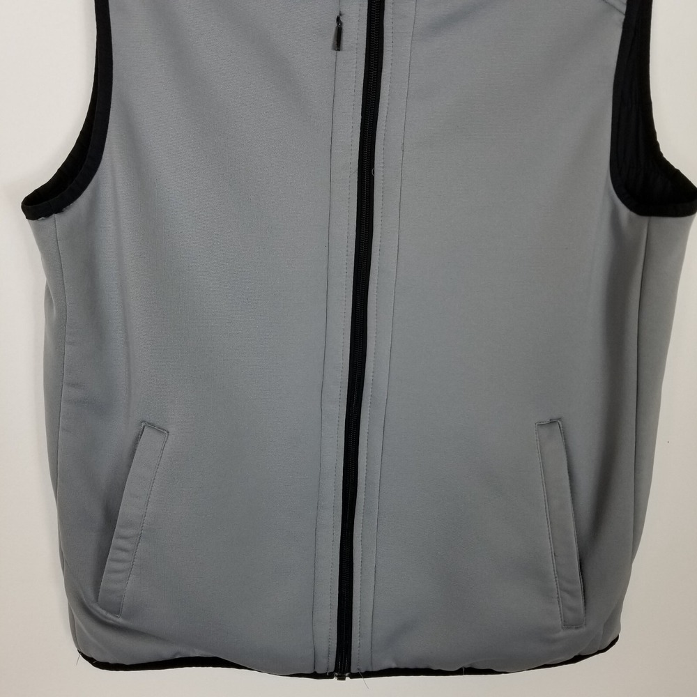 Under Armour x Masters Reversable Golf Jacket Vest Sz M Black Gray Outdoor Sport - Picture 11 of 13